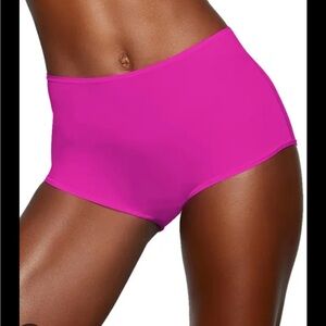 NWT SKIMS fits everybody boy short in FUCHSIA